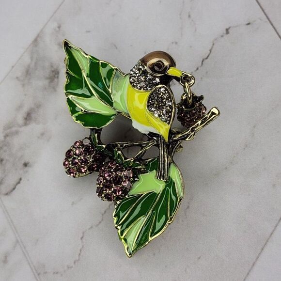 Yellow Chested Bird on a Berry Branch Brooch Rhinestones and Enamel - Picture 1 of 4